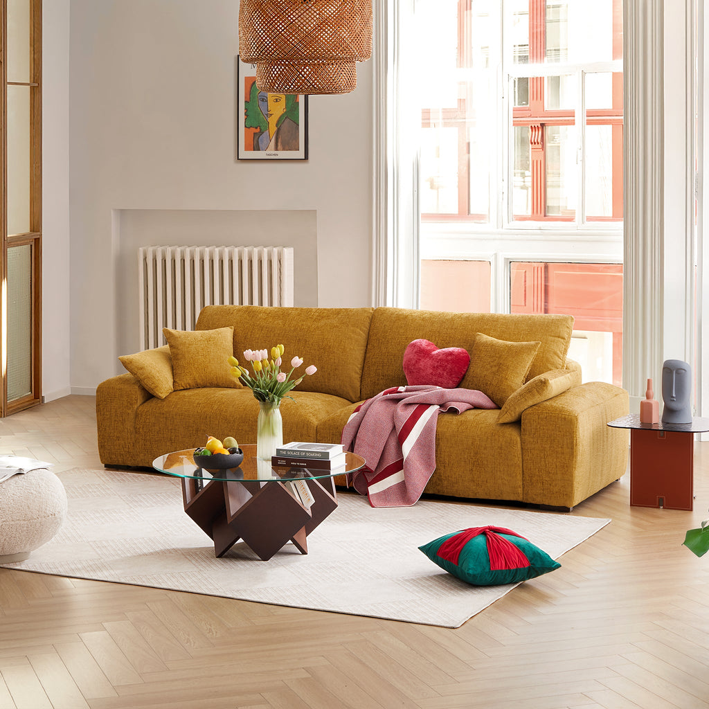 Le canapé jaune de l'Impératrice