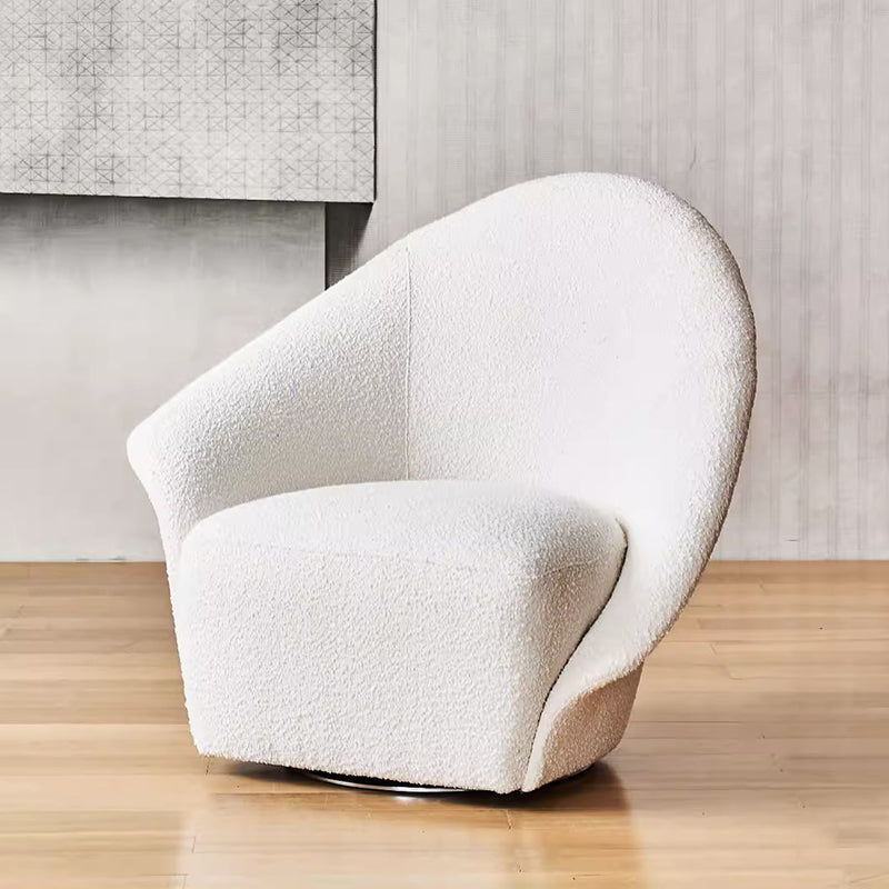 Chaise pivotante en tissu bouclé beige Calla