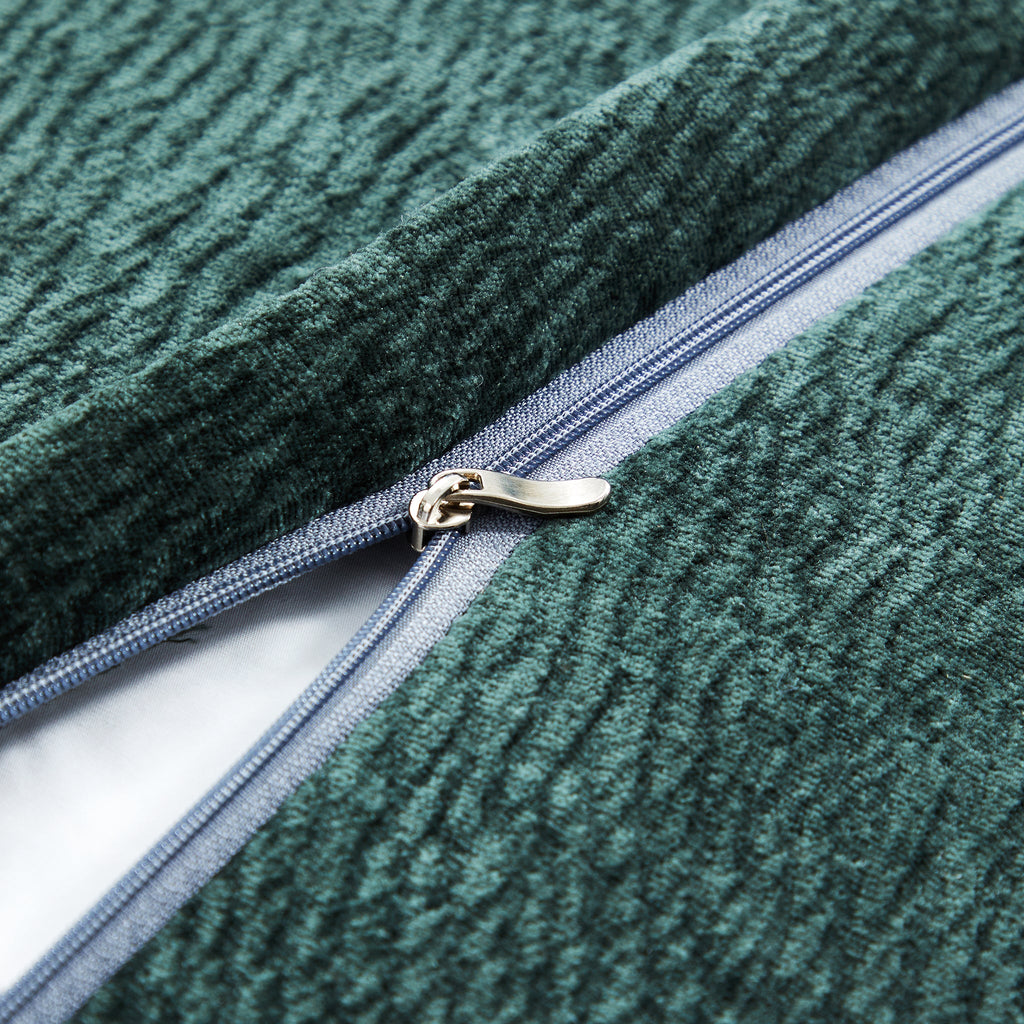 Le canapé et le pouf Empress Green