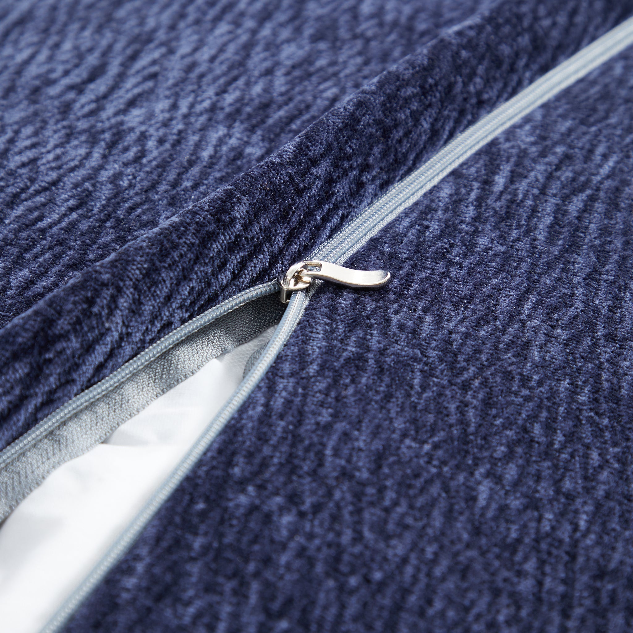 Le canapé d'angle en U bleu marine Empress