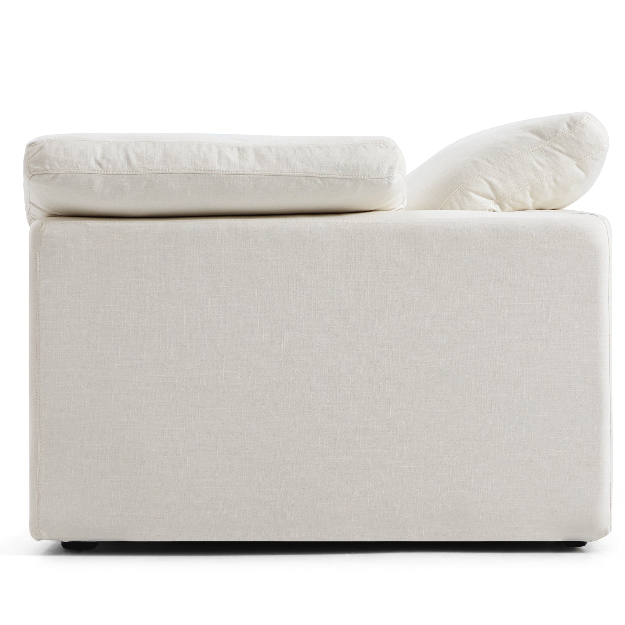 Canapé beige tendre Wabi-Sabi