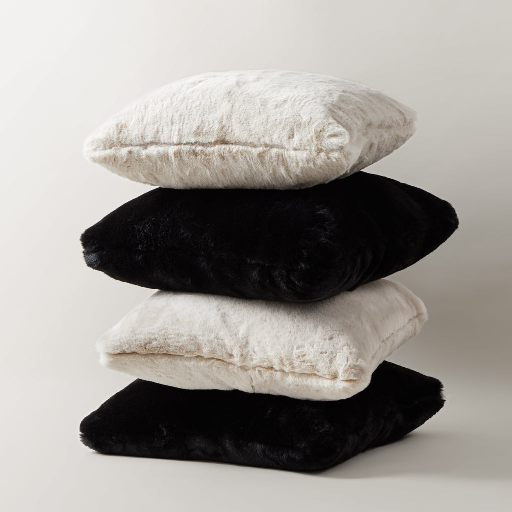 Coussin en fausse fourrure de luxe Belton