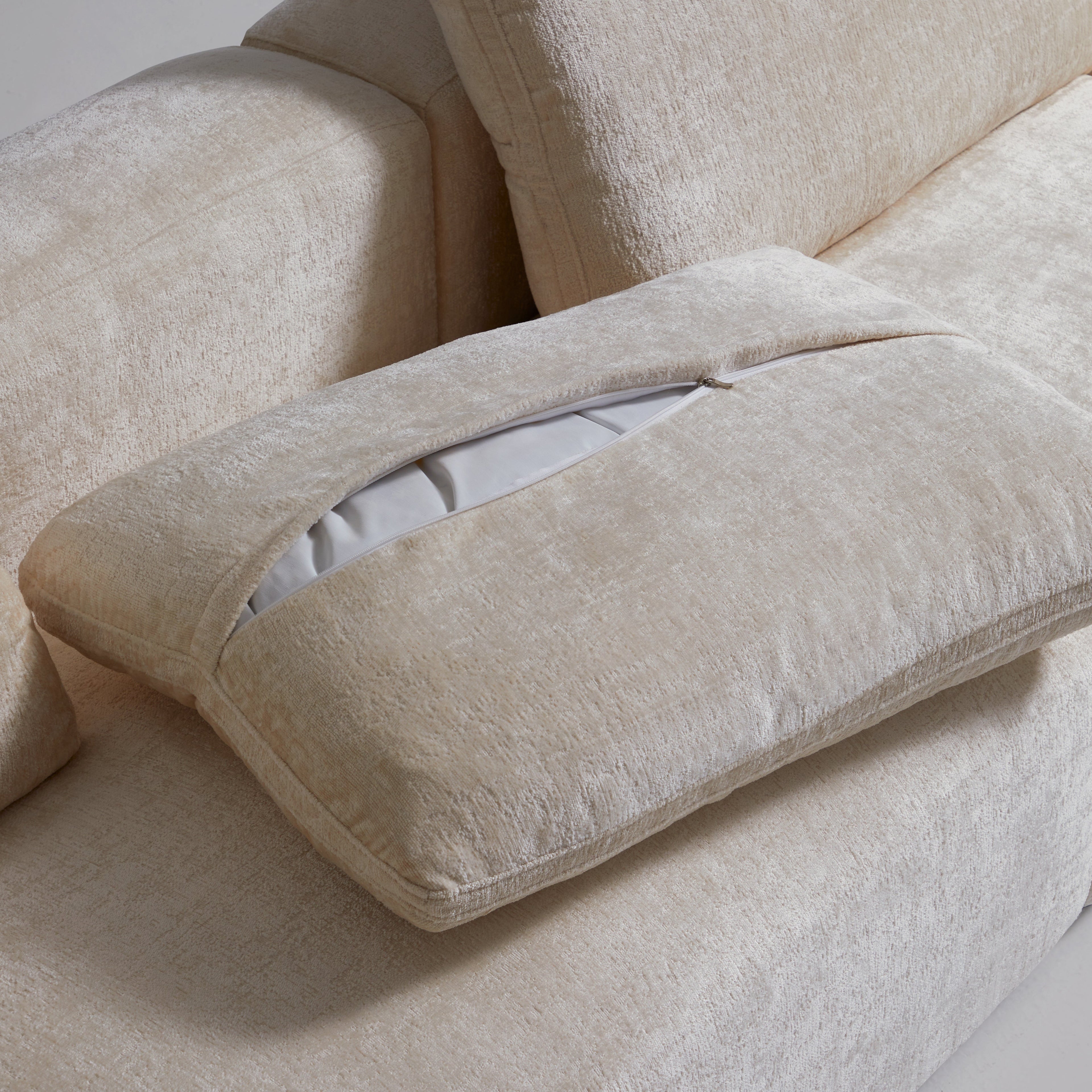 Le fauteuil beige Impératrice