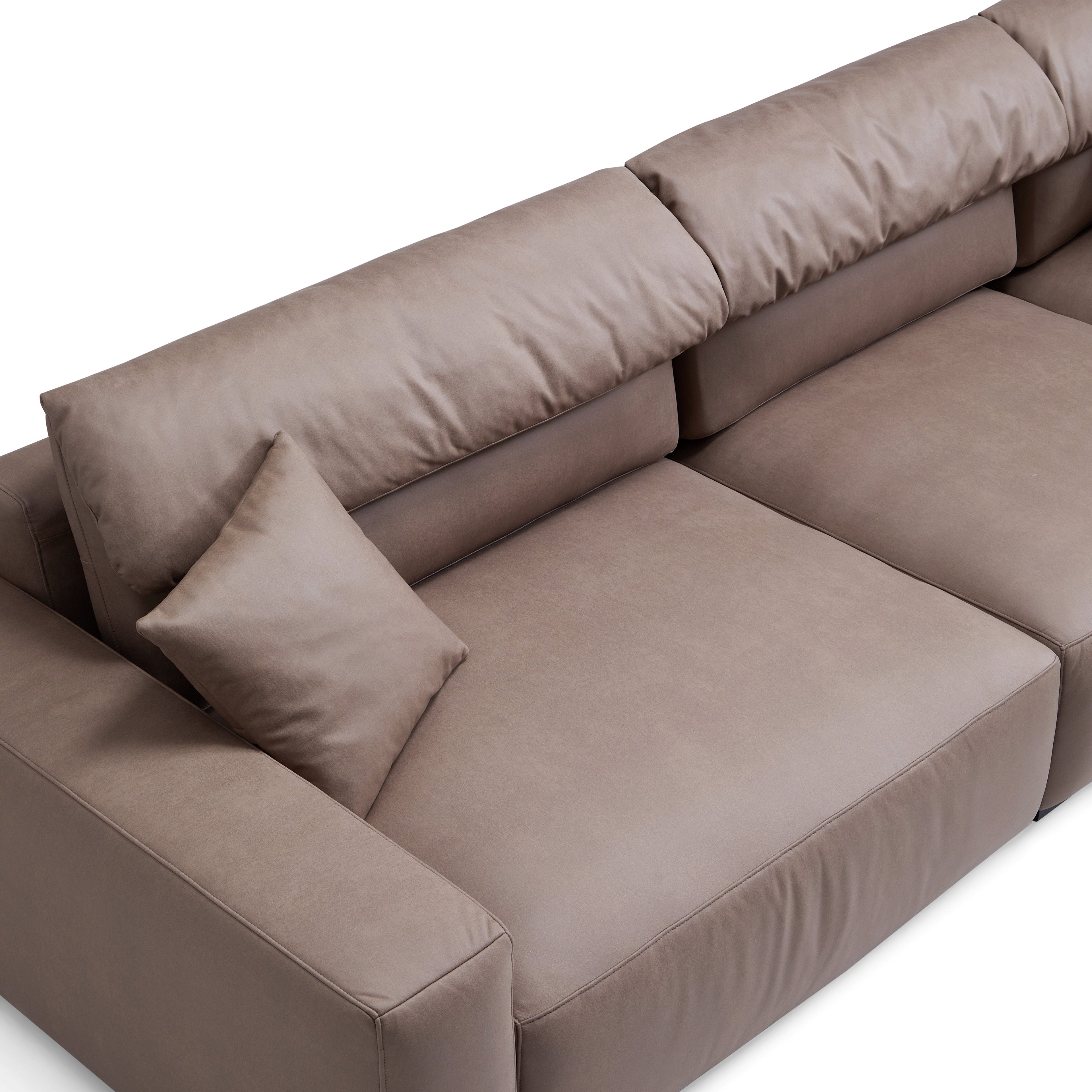 Canapé et pouf en châtaignier