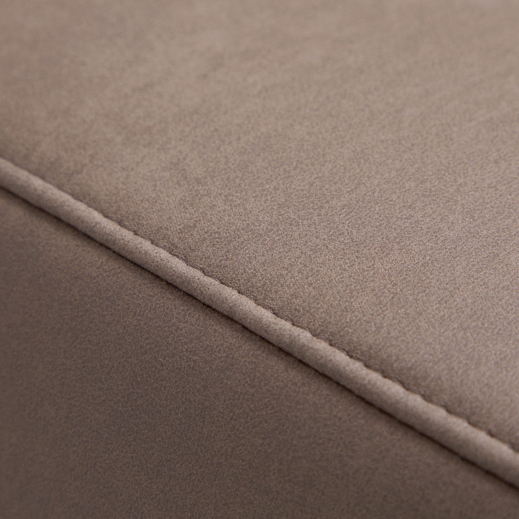 Canapé sectionnel en châtaignier