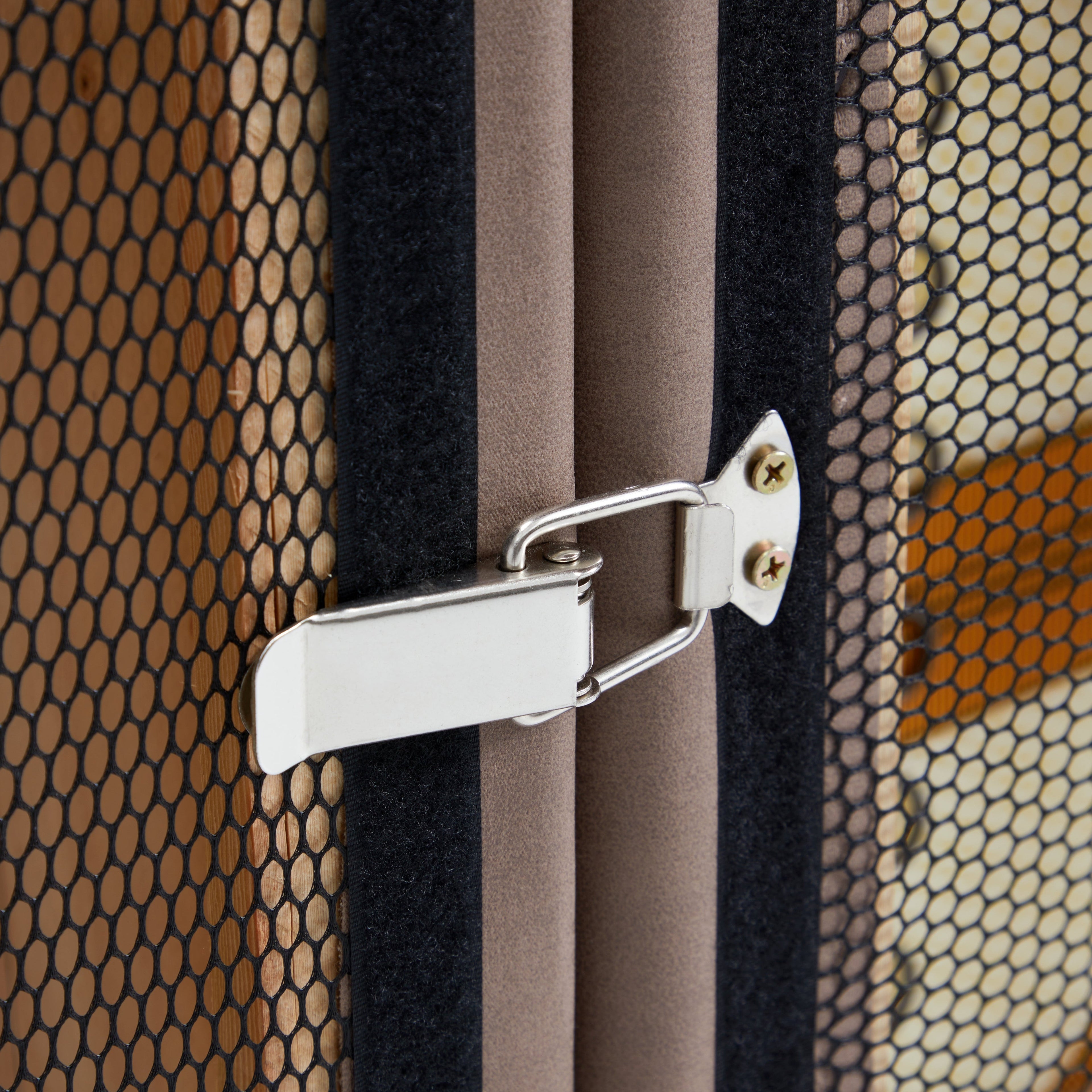 Canapé sectionnel en châtaignier