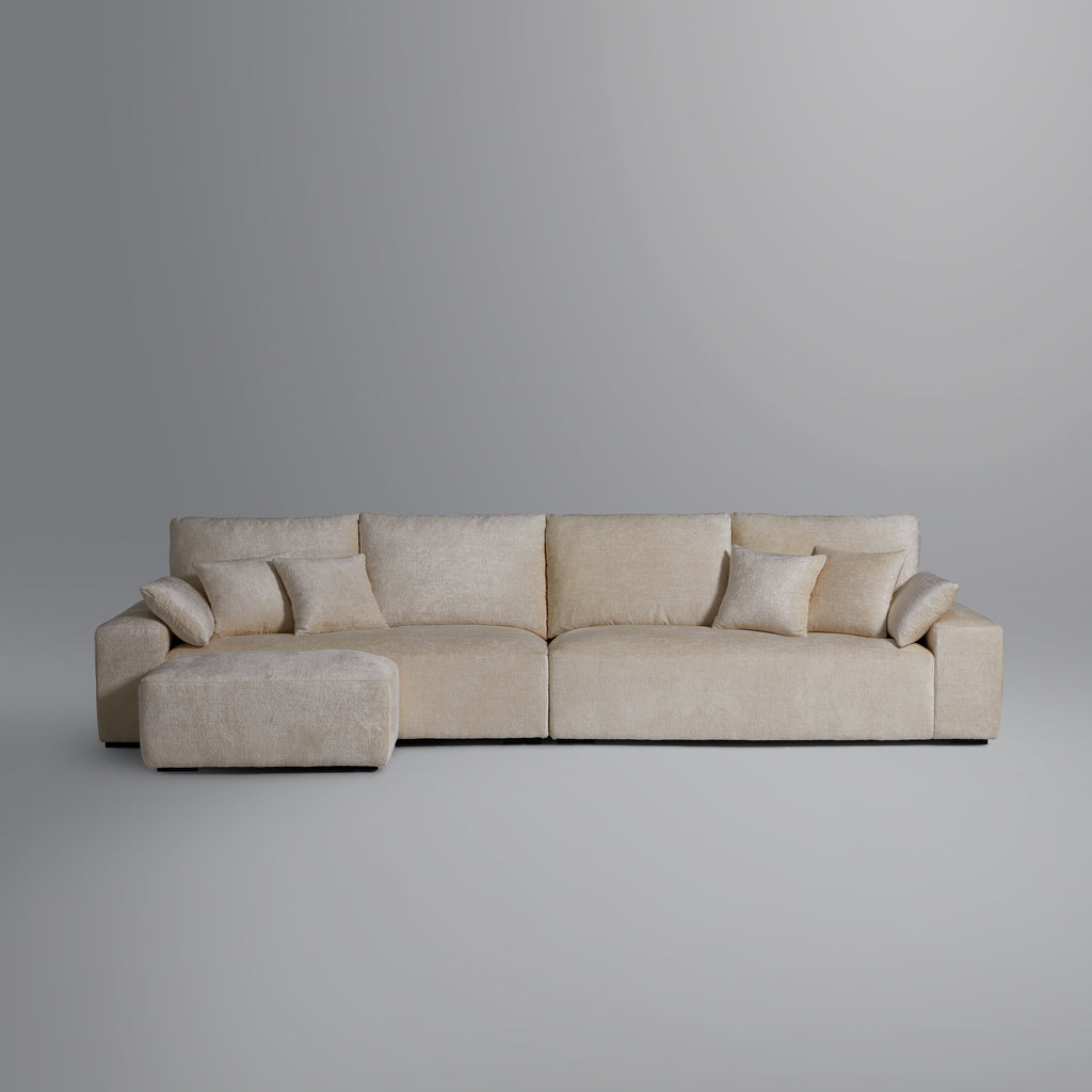 Le canapé et le pouf beiges Empress