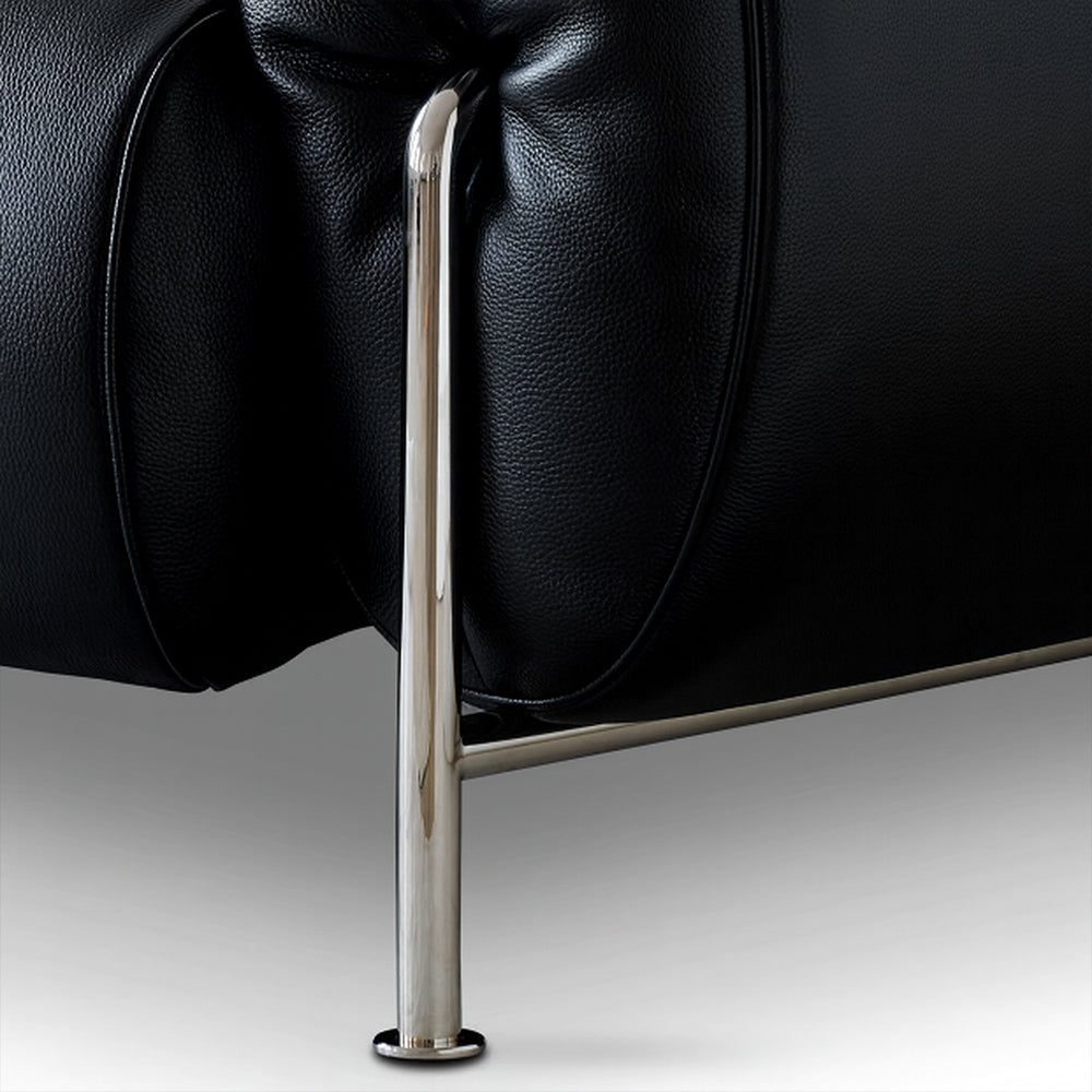 Interdiction des canapés en cuir vintage