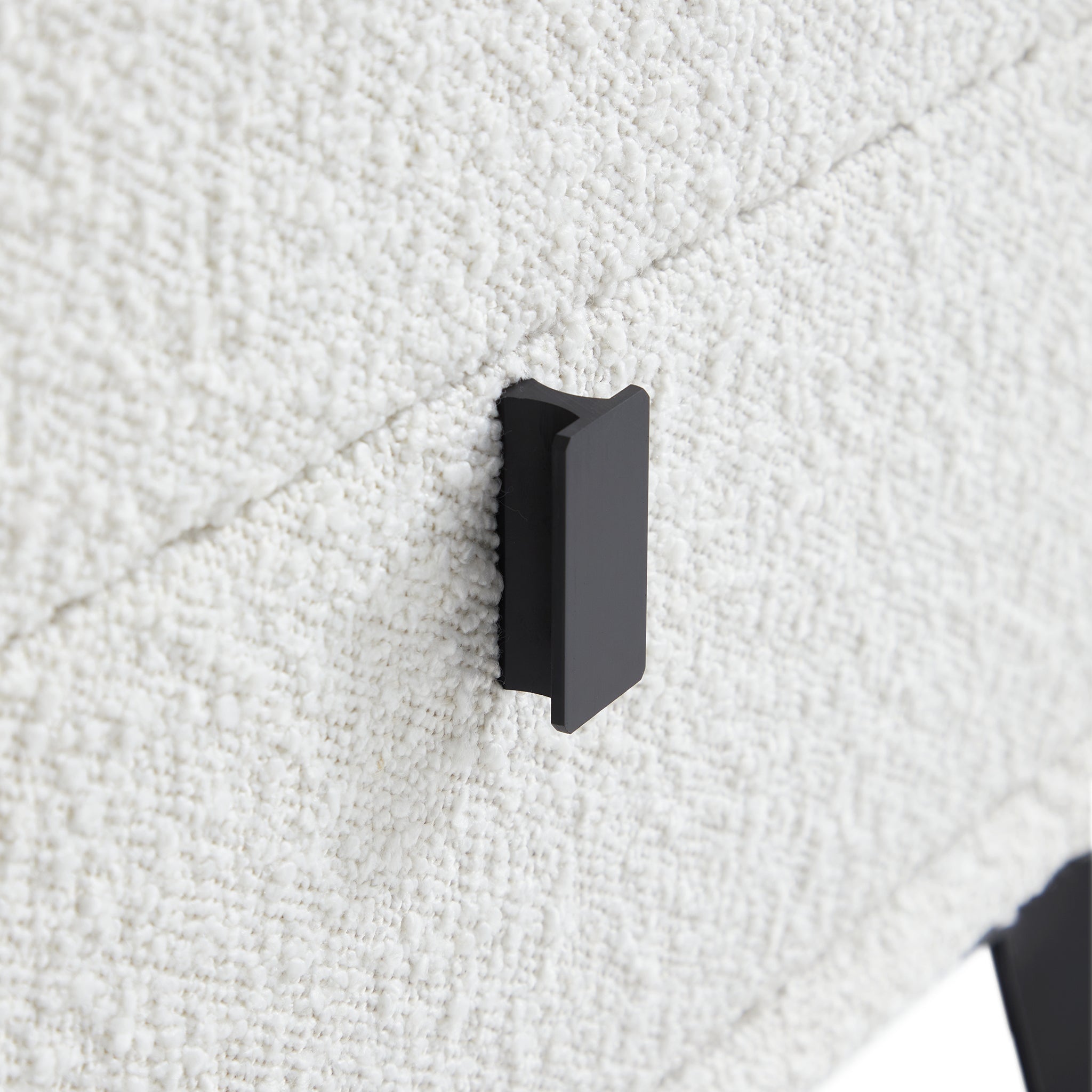 Table de chevet en tissu bouclé moelleux