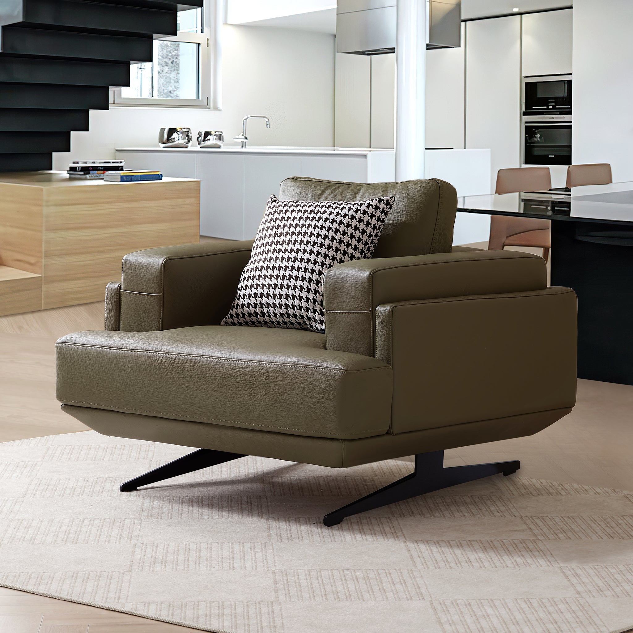 Fauteuil Olivia en cuir véritable pleine fleur