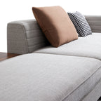 Canapé sectionnel capitonné Brandy Channel avec table basse