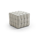 Pouf cube capitonné en cuir Monarch