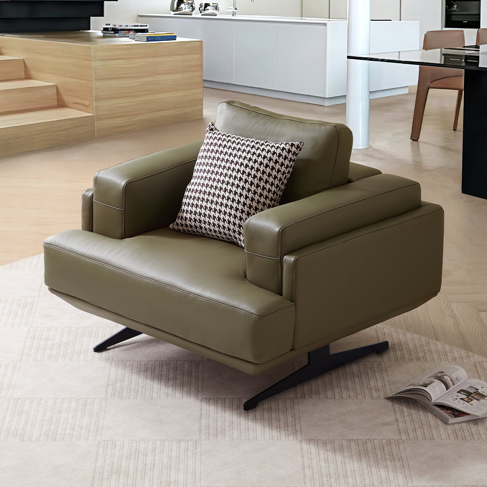 Fauteuil Olivia en cuir véritable pleine fleur