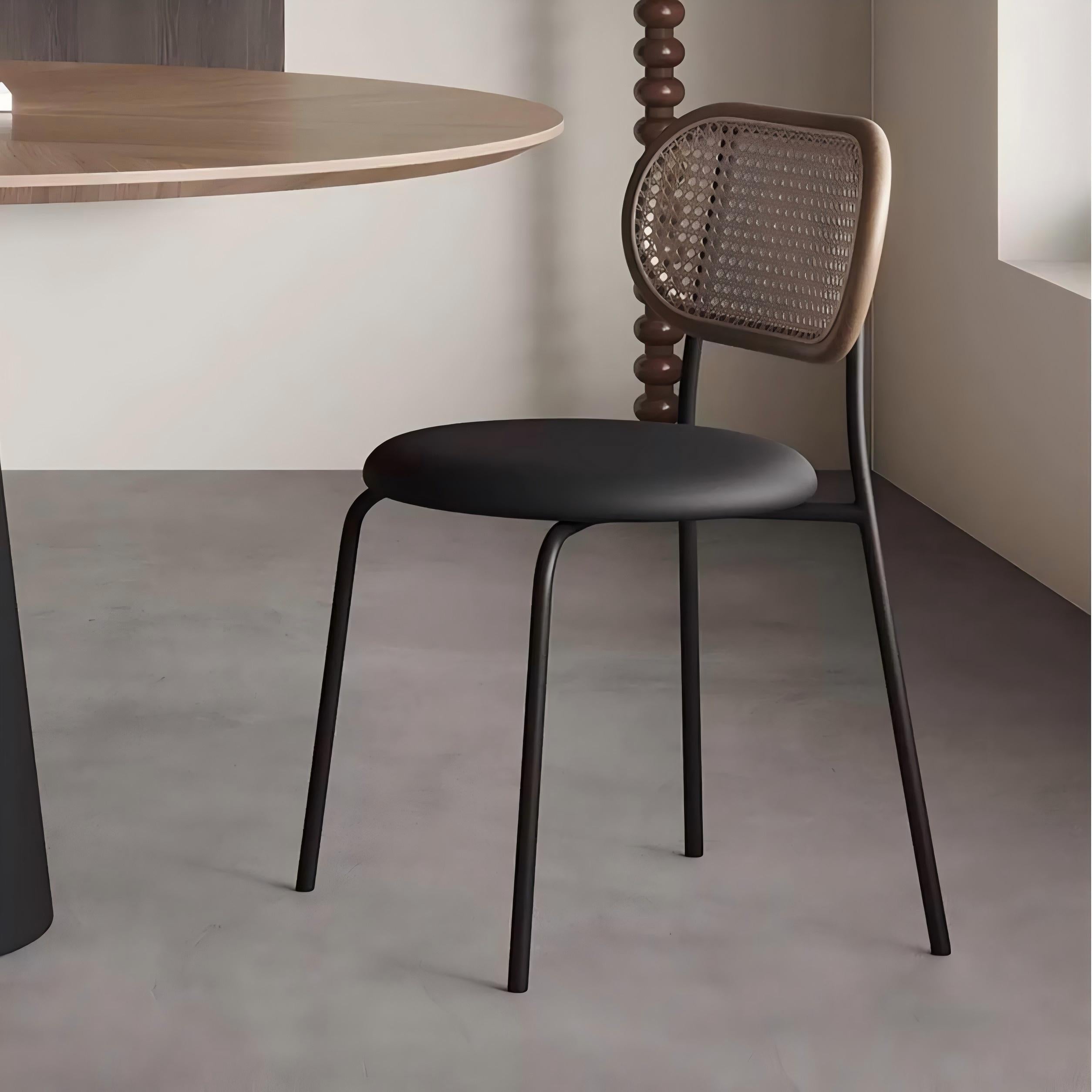 Table à manger ronde en bois et acier Lunaro