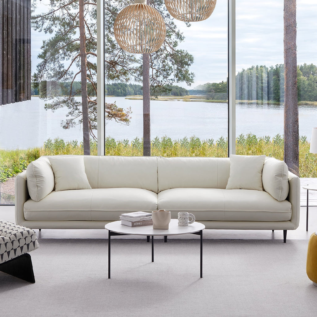 Canapé en cuir blanc vanille