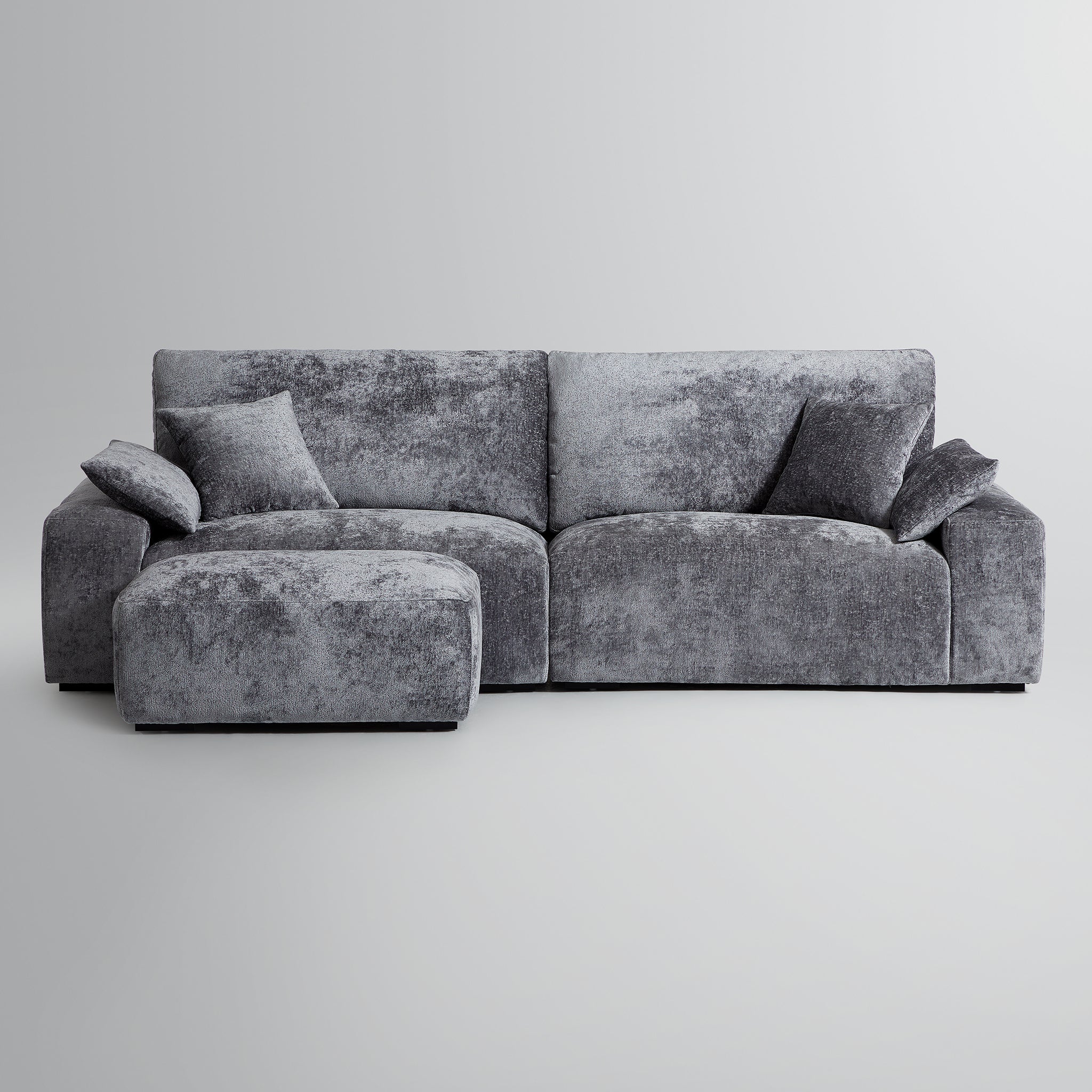 Le canapé et le pouf beiges Empress