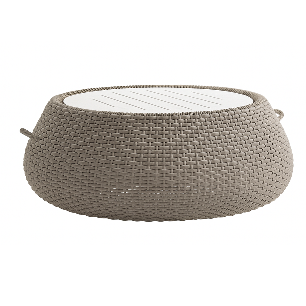 Ensemble de canapés d'extérieur en osier Laguna avec coussins