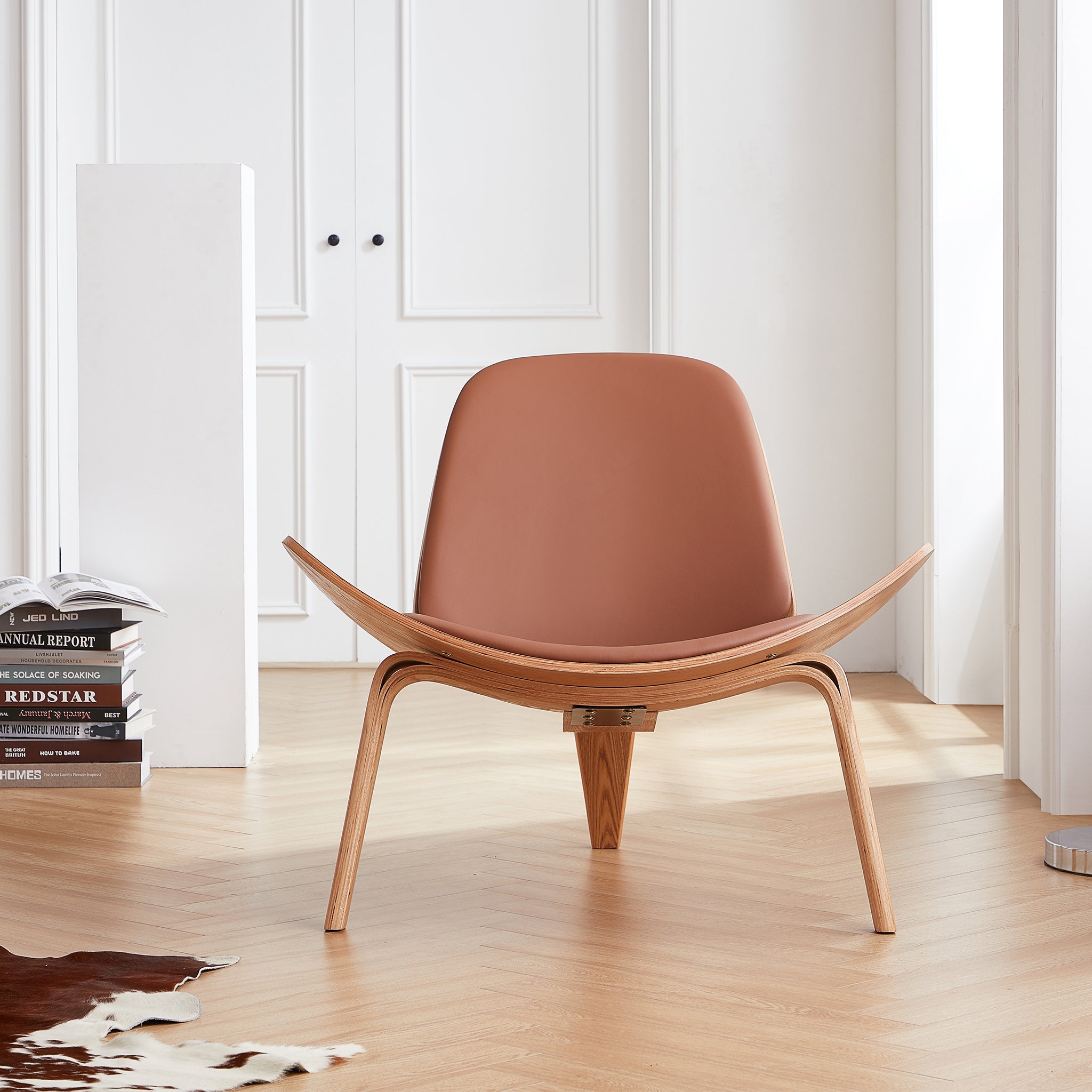 Chaise à coque noire Mermaid Wegner