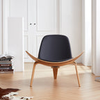 Chaise à coque noire Mermaid Wegner