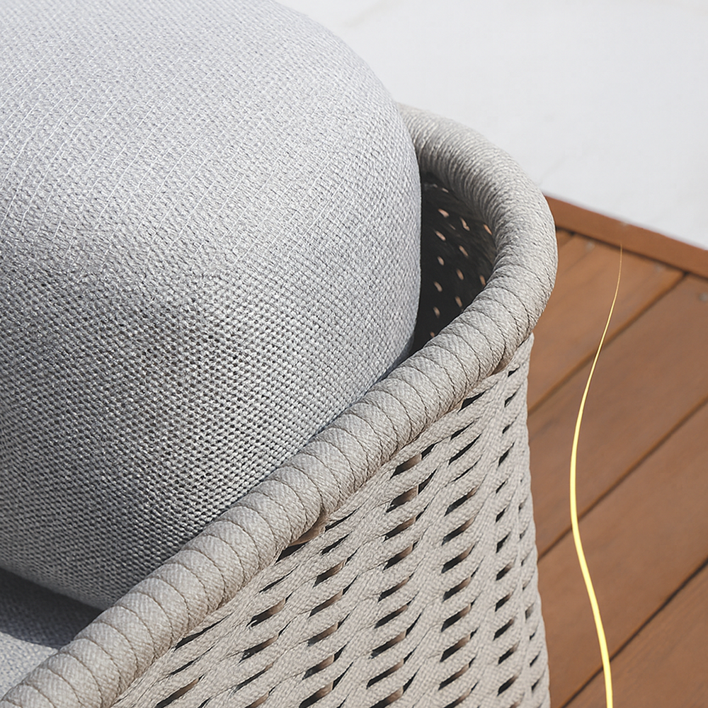 Ensemble de canapés d'extérieur en osier Laguna avec coussins