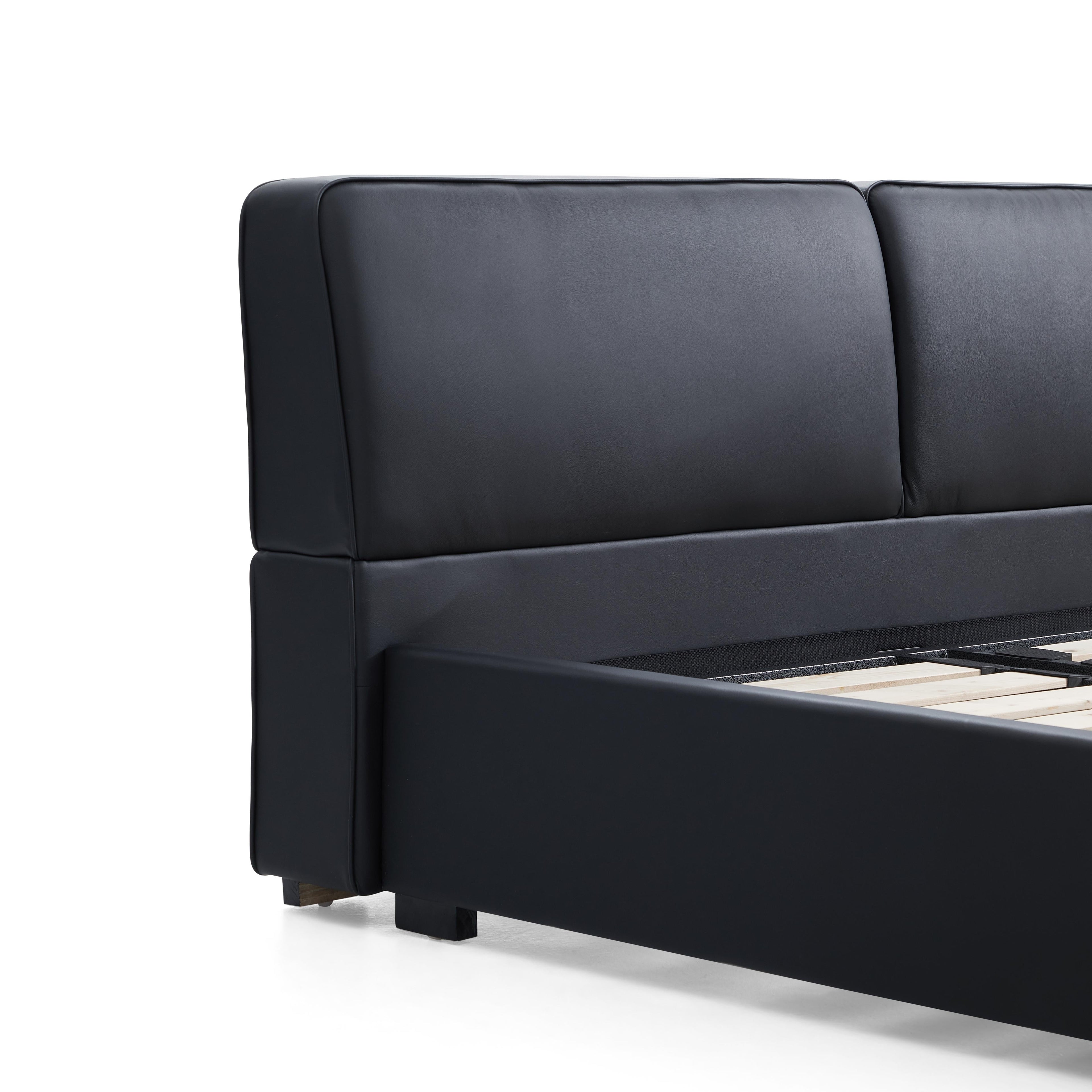 Lit en cuir noir Domus