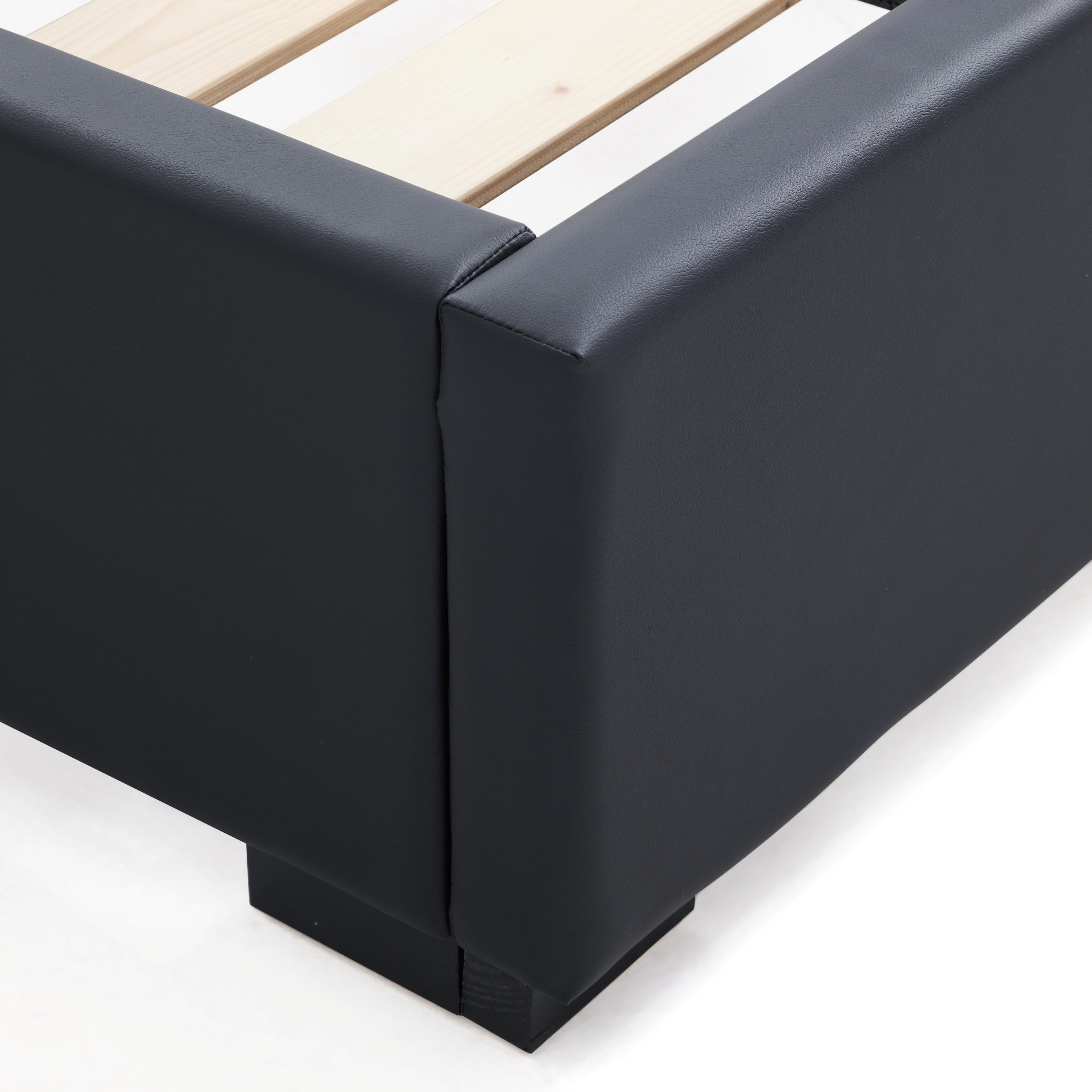 Lit en cuir noir Domus