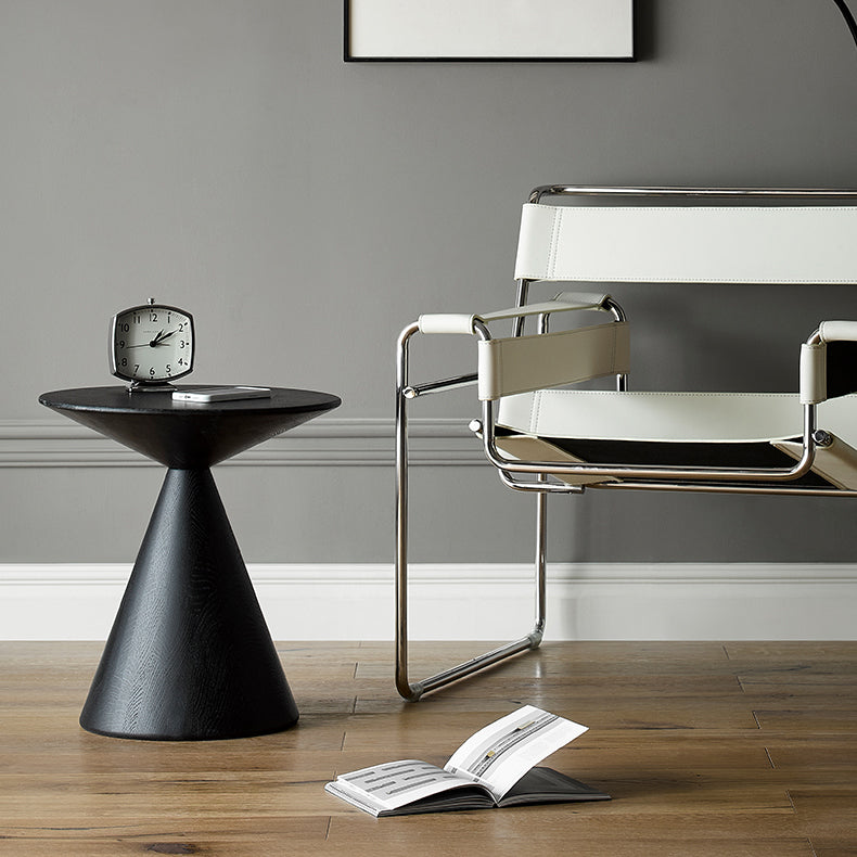 Table d'appoint en chêne en forme de cône Raven