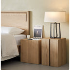 Table d'appoint Zenith Cube en chêne