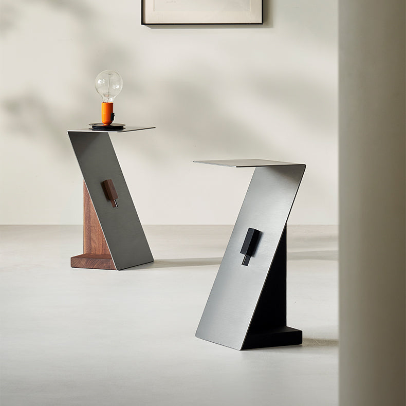 Table d'appoint en acier inoxydable Locke