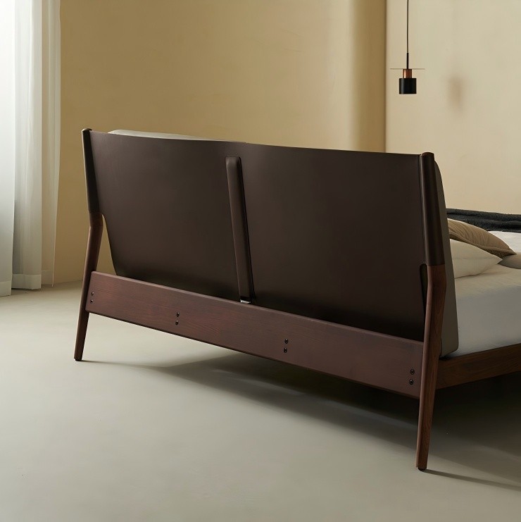 Lit en cuir crème truffe