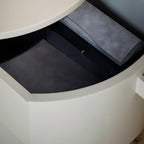 Table de chevet cylindrique crème