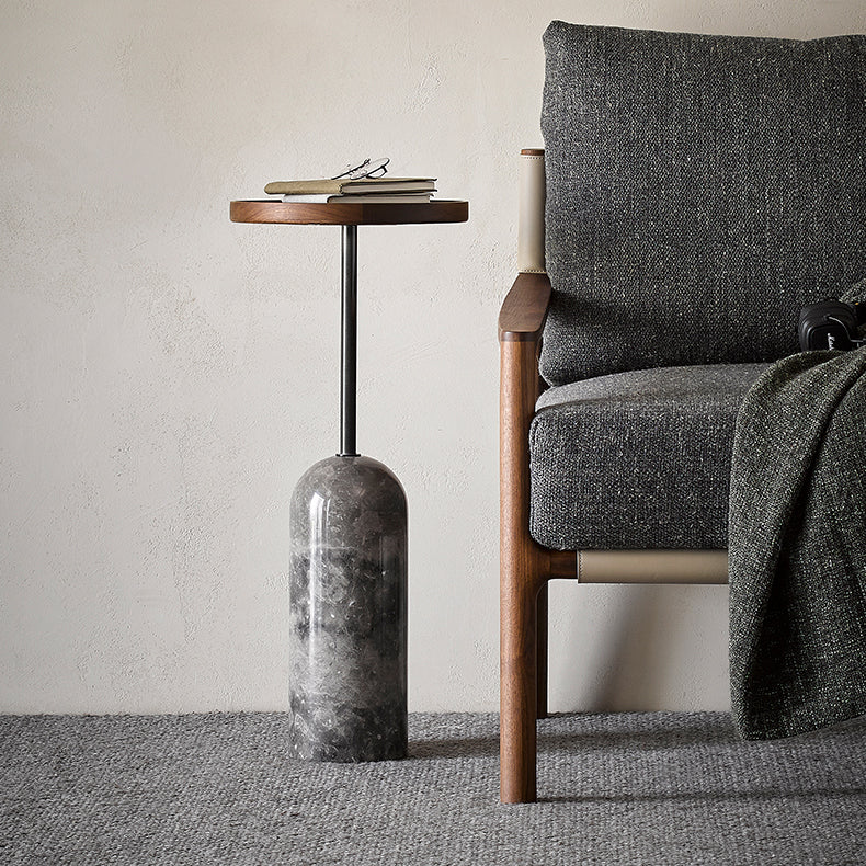 Table d'appoint en marbre de Nowra