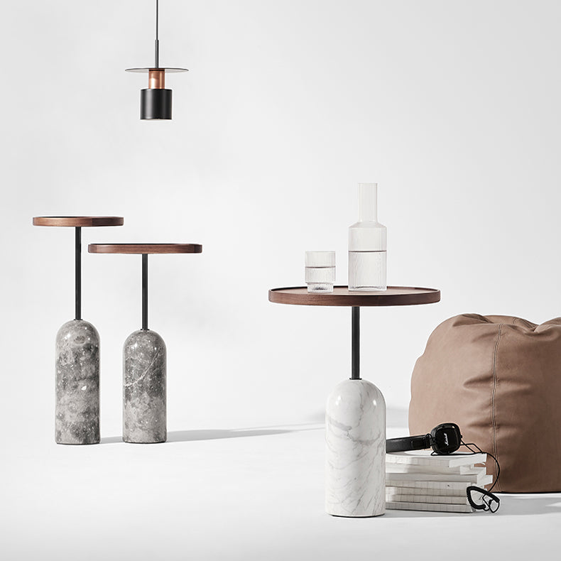 Table d'appoint en marbre de Nowra