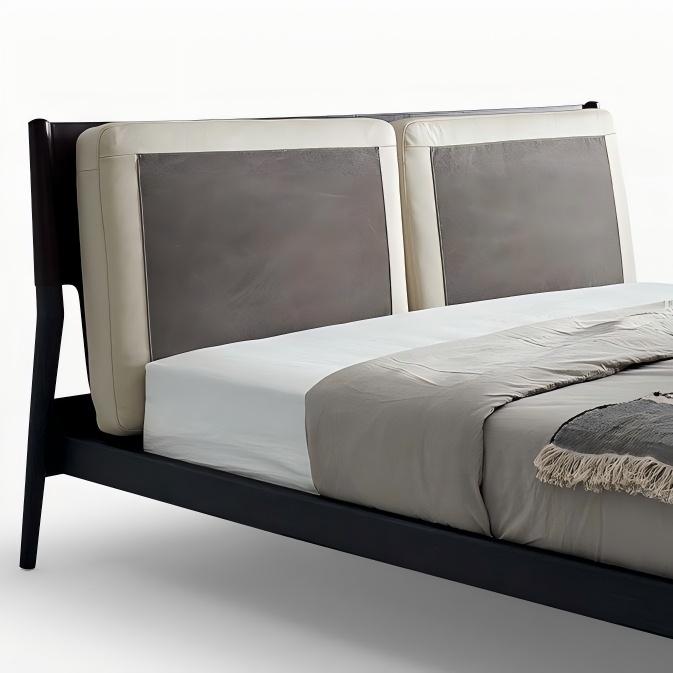 Lit en cuir crème truffe