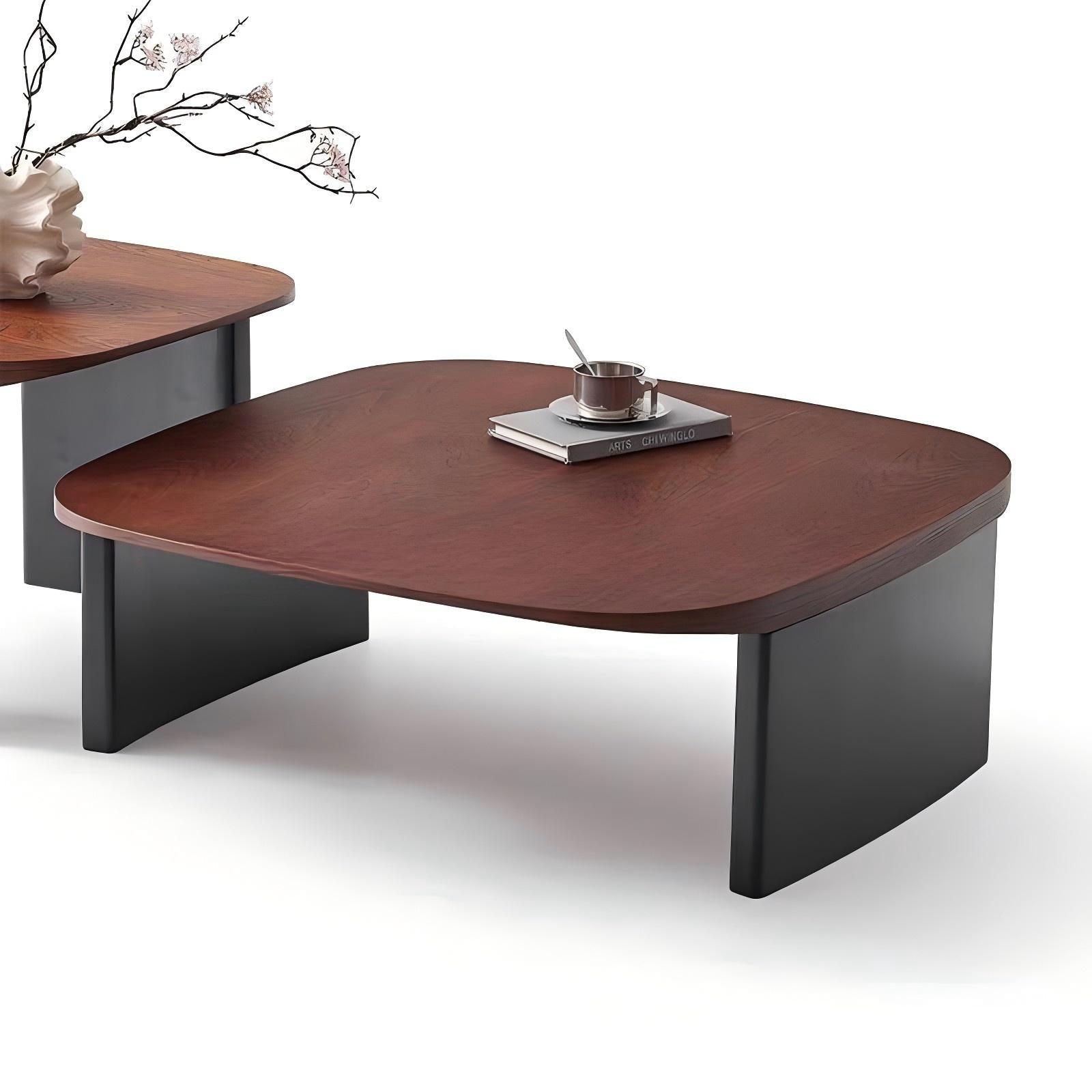 Table basse gigogne aux courbes douces